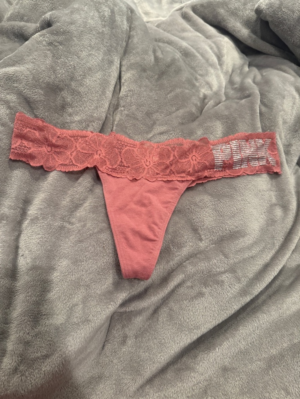 PINK Victoria's Secret Coral Lace-Trim Thong